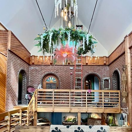 The Atrium - A Boutique Hotel - Suite 18 Perryville 外观 照片